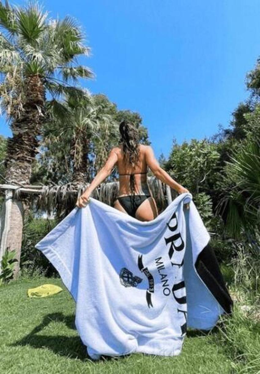 Gülcan Arslan paylaştı,alev emojileri yağdı!