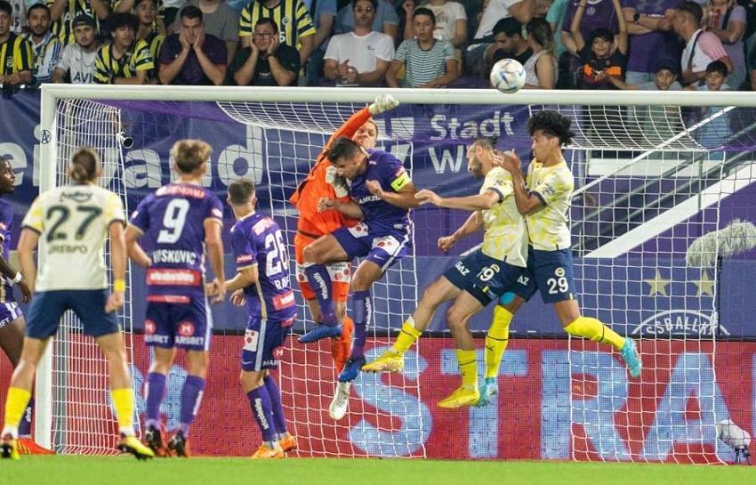 Fenerbahçe Austria Wien'i dağıttı tur kapısını sonuna kadar açtı! Yeni transferler şov yaptı: Akıl almaz, endişe verici...