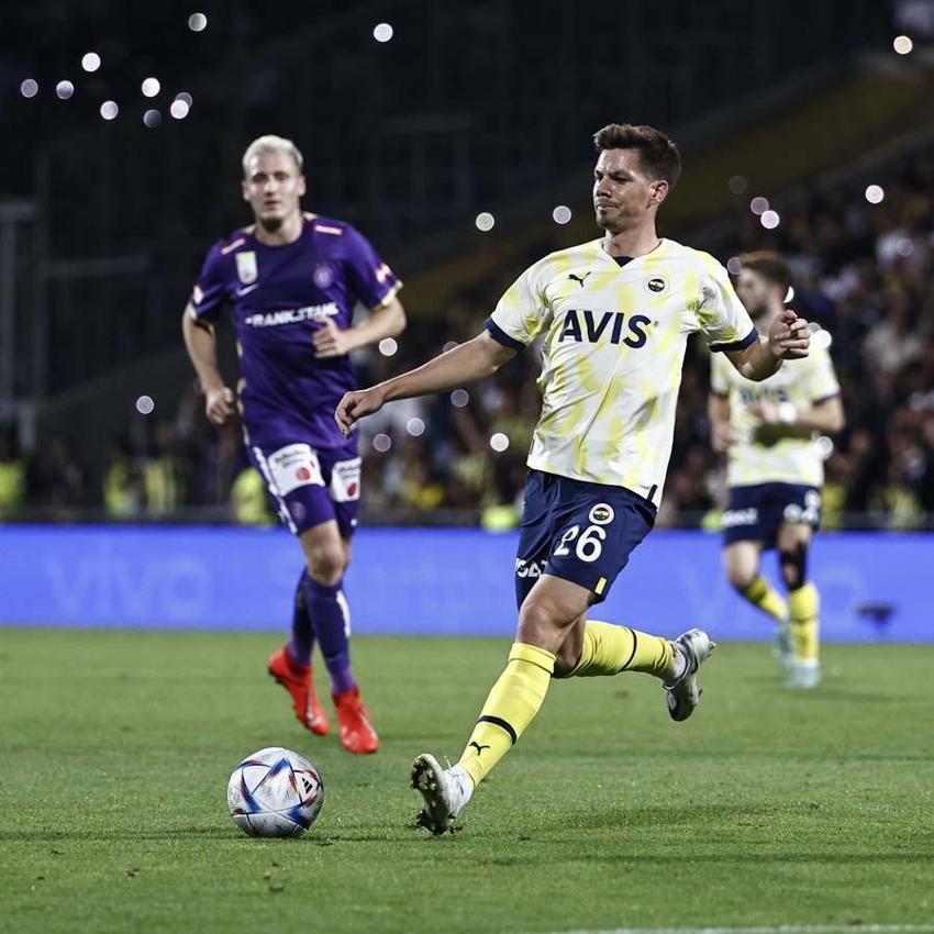 Fenerbahçe Austria Wien'i dağıttı tur kapısını sonuna kadar açtı! Yeni transferler şov yaptı: Akıl almaz, endişe verici...