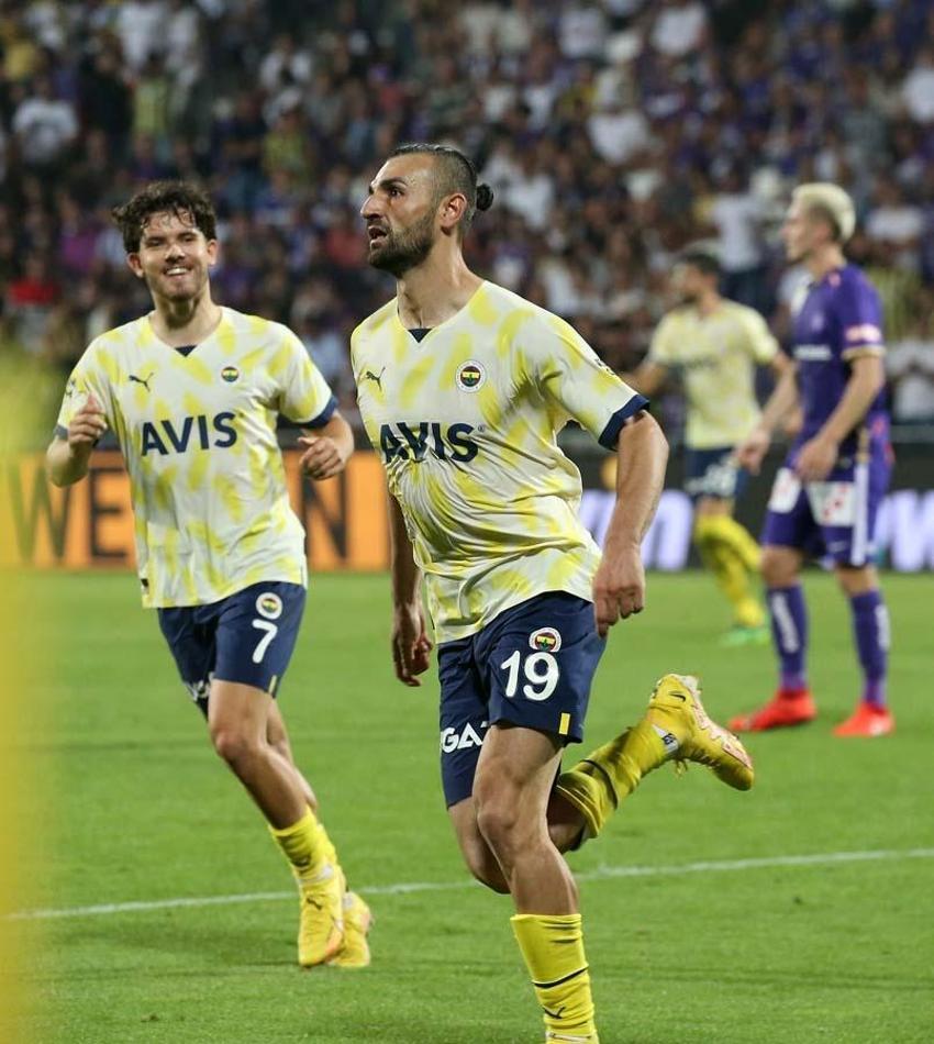 Fenerbahçe Austria Wien'i dağıttı tur kapısını sonuna kadar açtı! Yeni transferler şov yaptı: Akıl almaz, endişe verici...