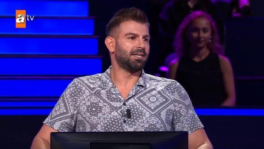 Kim Milyoner Olmak İster'e damga vuran gaf! Yarışmacı ne yapacağını şaşırdı, Kenan İmirzalıoğlu'nun tepkisi dikkat çekti