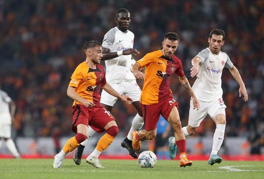 Ümraniyespor maçı sonrası Okan Buruk'a net uyarı: Galatasaray için endişe verici, Mertens'in isyanı...