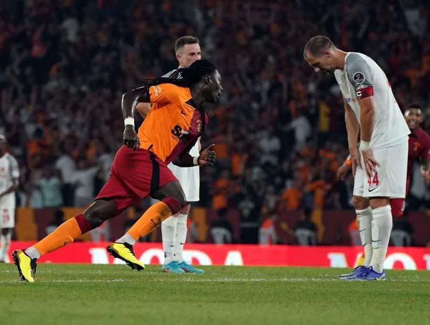 Ümraniyespor maçı sonrası Okan Buruk'a net uyarı: Galatasaray için endişe verici, Mertens'in isyanı...