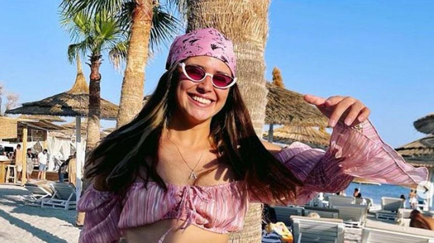 Survivor Ayşe'nin yatak pozu sosyal medyayı ikiye böldü