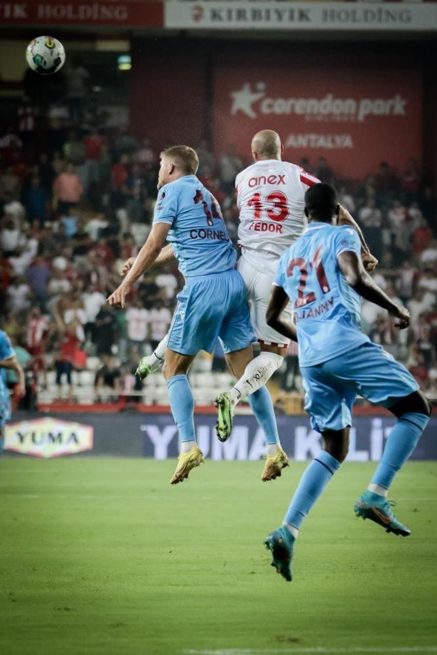 Antalyaspor - Trabzonspor maçına doyulmadı! Yıllar sonra bir ilk yaşandı
