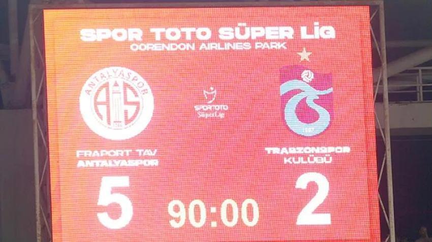 Trabzonspor'a Antalyaspor yenilgisi sonrası sert sözler: Tehlikenin farkında mı?