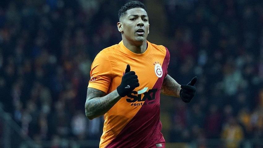 Ne Terim ne Torrent ne de Okan Buruk hiçbiri ondan memnun değildi! G.Saray'da geç kalınmış ayrılık