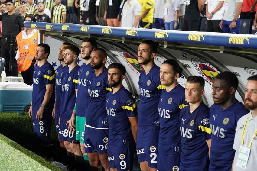 Jorge Jesus'a yaylım ateşi! 'Gözünün önündekini nasıl görmezsin? Resmen intihar gibi...'