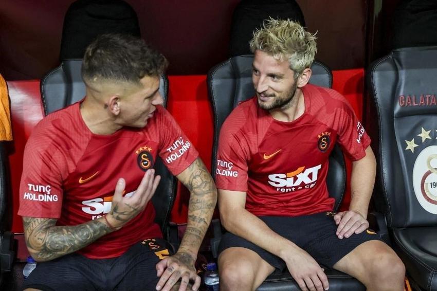 Galatasaray'ın 9.transferi! Van Aanholt Mertens'i bile çıldırtınca... 11 M.€'luk sok bek geliyor