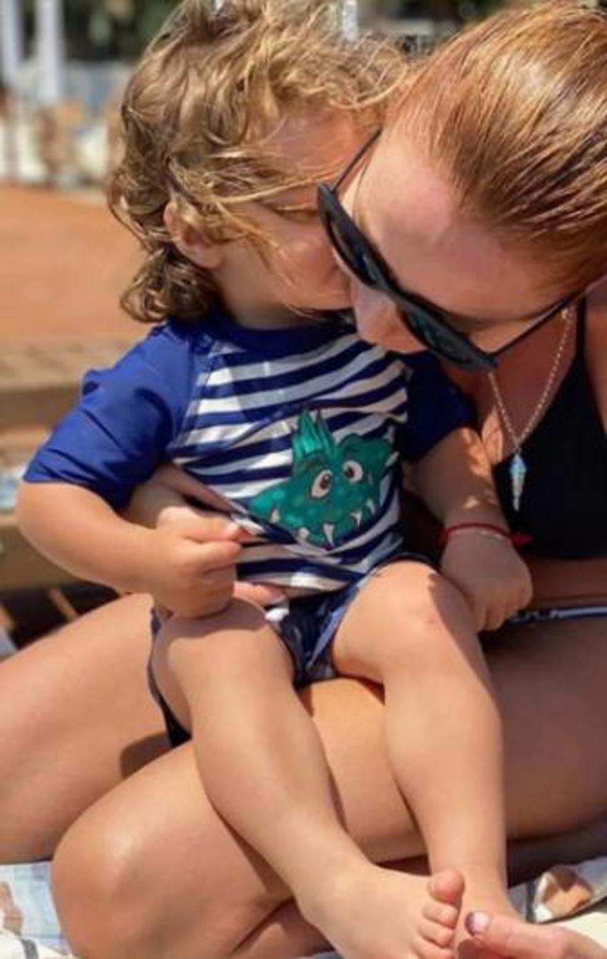 Tozluyaka'nın Derya'sı Dolunay Soysert tatil paylaşımıyla adından söz ettirdi!