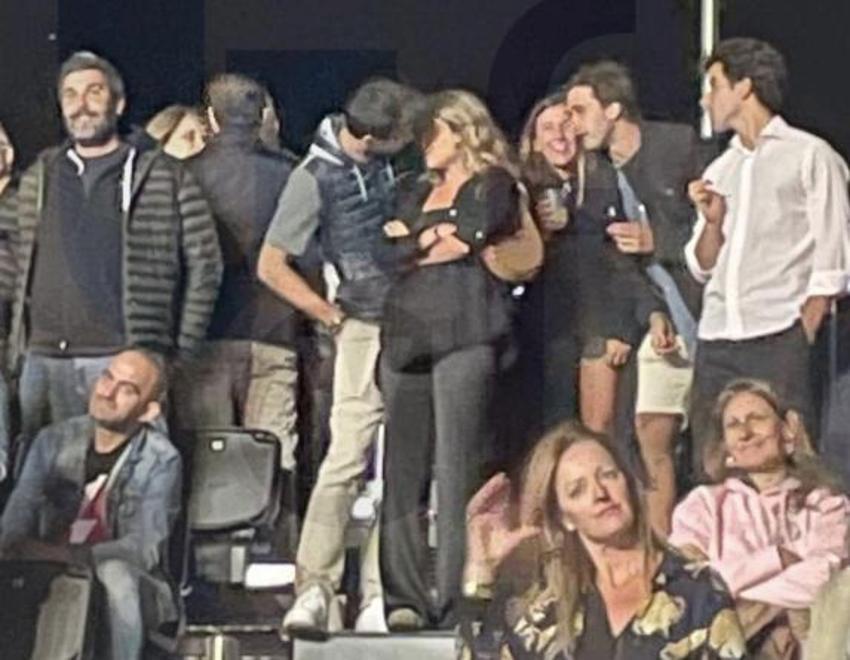 Shakira'yı aldatan Gerard Pique çabuk yakalandı! Takım arkadaşının kız kardeşiyle görüntülendi