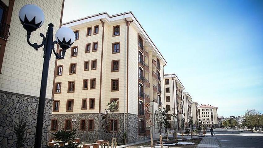 Son dakika... Dar gelirliye ucuz konut müjdesi! Kira öder gibi ev sahibi olmak mümkün, sınırı geçen başvuramıyor