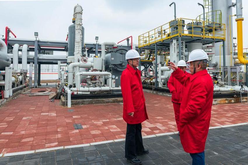 En fazla petrol rezervine sahip ülkeler açıklandı! Listeye Türkiye damga vurdu: O illerimizden petrol fışkırdı...