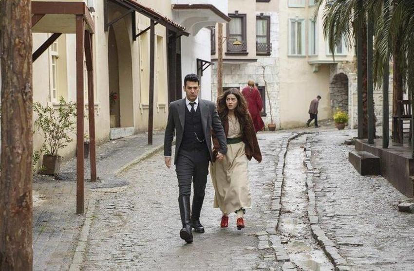 Aziz dizisi hayranlarına kötü haber! Sosyal medyadan duyuruldu...