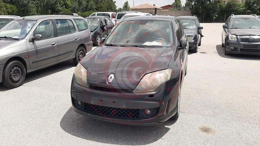 İkinci el araba almak isteyenlere güzel haber! Ucuz otomobiller satışa çıktı, 100 bin liraya bile var, işte son tarih