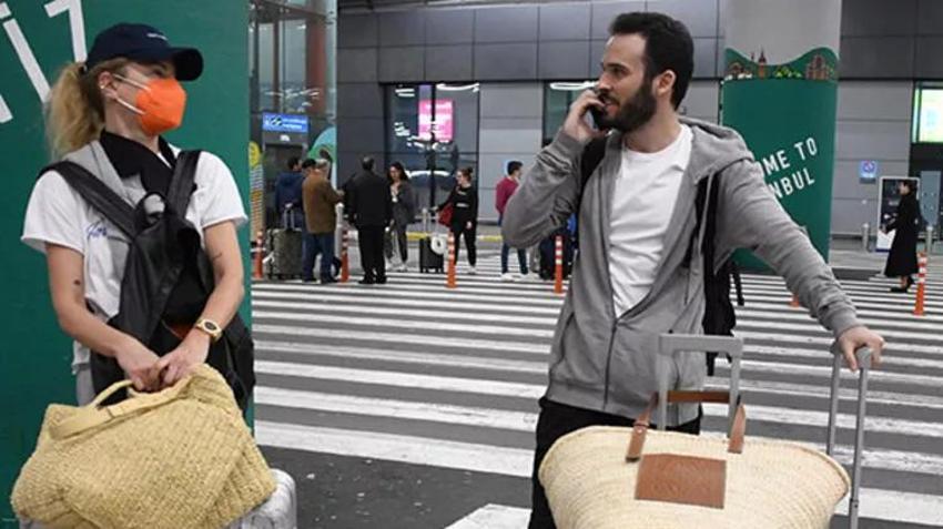 Burcu Esmersoy sevgilisi Nazım Akmandil ile tanışma hikayesini anlattı!