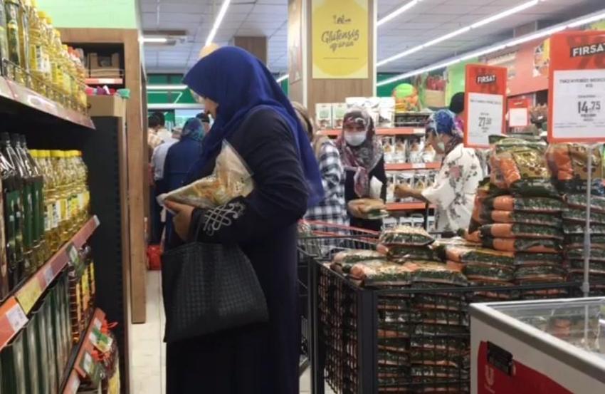 Marketlerde yüzde 30 indirim! Akın ettiler, sıvı yağ, süt, yumurta, peynir hepsinde geçerli