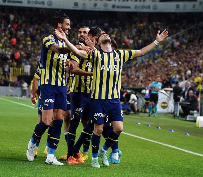Hazırlık maçlarında Jesus'un '1' numaralı prensiydi! Wien zaferinden sonra Fenerbahçe'de 2 ayrılık