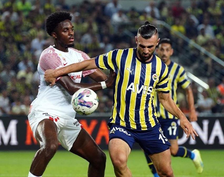 Hazırlık maçlarında Jesus'un '1' numaralı prensiydi! Wien zaferinden sonra Fenerbahçe'de 2 ayrılık