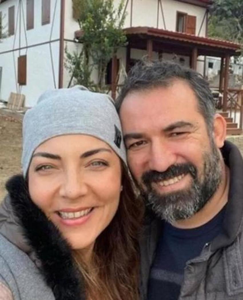 Burcu Kara köy evinde ilk meyvelerini topladı!