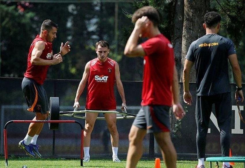 4 yıl önce Şampiyonlar Ligi'nde hat-trick yapan 3.defans oyuncusu olmuştu! İcardi'den sonra bir bomba daha
