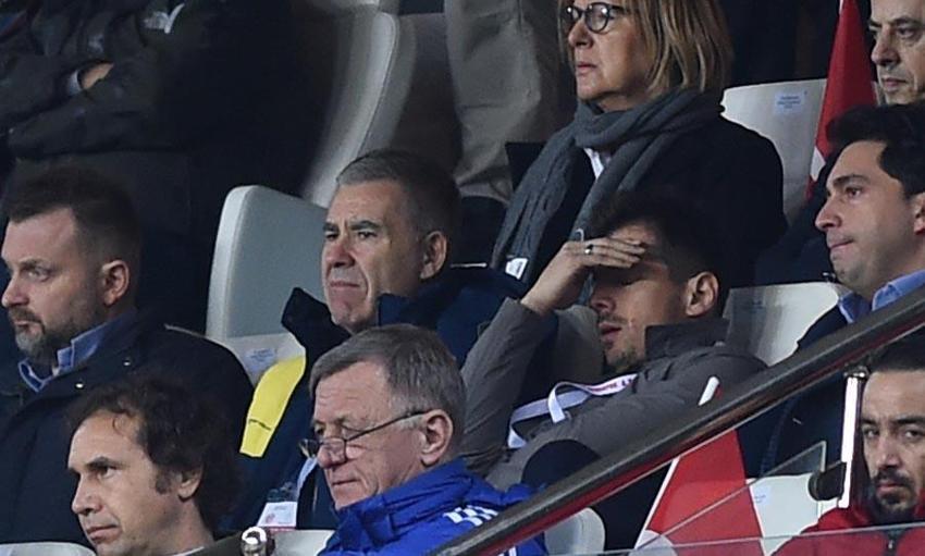 Emre Belözoğlu Aziz Yıldırım bombasını patlattı! 'Mektubu açtım şok oldum...'