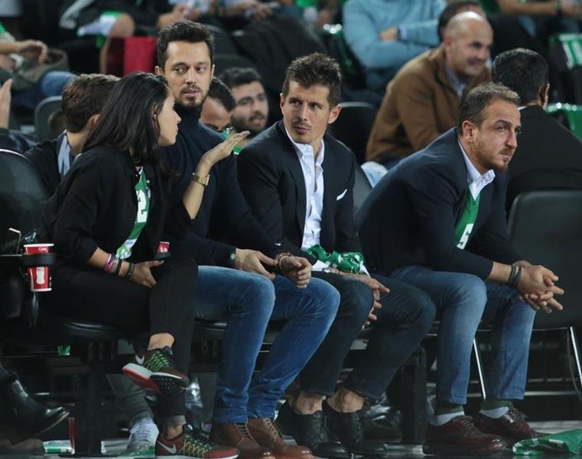 Emre Belözoğlu Aziz Yıldırım bombasını patlattı! 'Mektubu açtım şok oldum...'