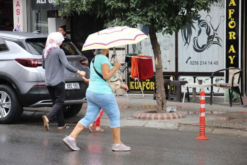 Meteoroloji son dakika il il uyardı! 5 günlük hava tahmin raporunu açıklandı: İstanbul ve birçok şehir için sağanak uyarısı geldi...