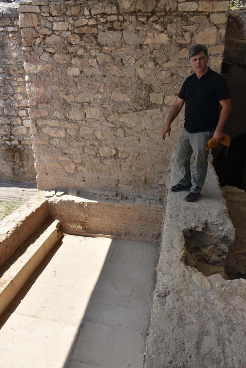Türkiye'de böylesi ilk kez oldu! Hepsi su kuyusunun içinden çıktı...