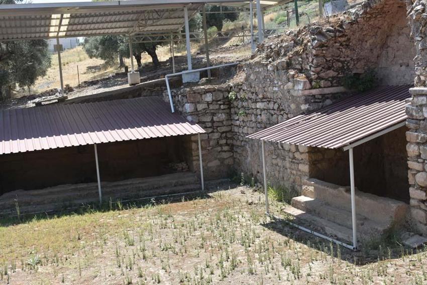 Türkiye'de böylesi ilk kez oldu! Hepsi su kuyusunun içinden çıktı...