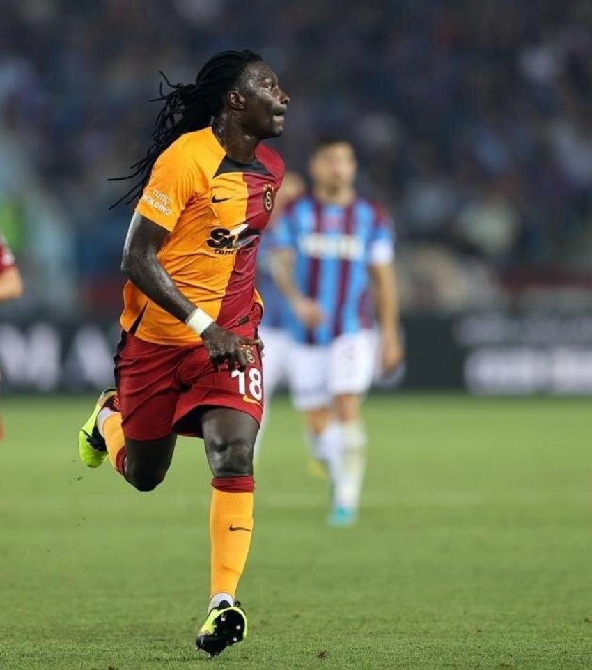 Galatasaray'da Son Dakika! Okan Buruk 2 futbolcunun hesabını kesti transfer listesinden 5 yıldız çıktı