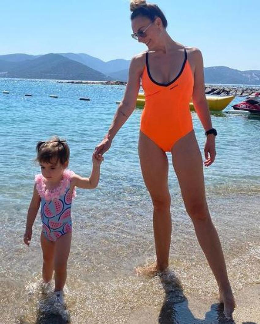 Özge Özder eridi! 17 kilo veren oyuncunun son haline övgüler yağdı