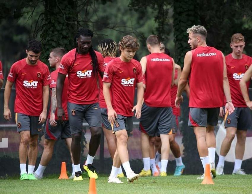 Galatasaray transferde yeniden gaza bastı! Bonservisi elinde olan yıldızla anlaşma sağlandı