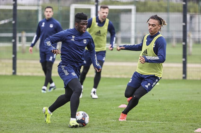 Galatasaray transferde yeniden gaza bastı! Bonservisi elinde olan yıldızla anlaşma sağlandı
