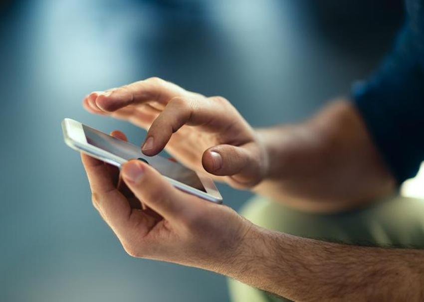 Kredi kartı ve sağlık bilgilerini satıyorlar! Hemen bankanızı arayın ve iptal edin! E-posta, telefon veya SMS ile ulaşıyorlar