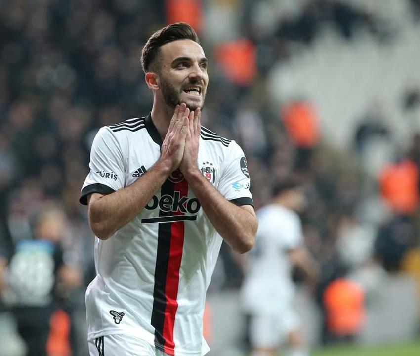 Transferde sürpriz gelişme! Beşiktaş'ın yıldızı Kenan Karaman anlaştı 3 yıllık imza atacak: İşte yeni takımı...