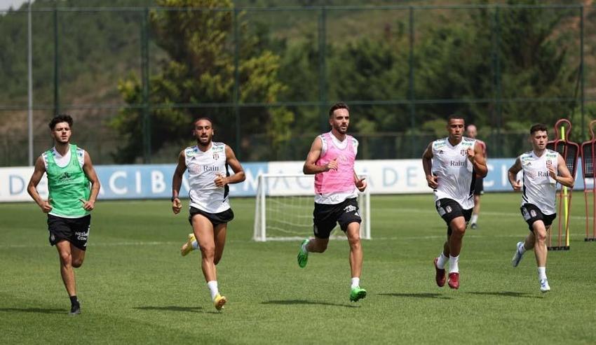Beşiktaş'ta transfer gündemi stoper! Hedefteki isim Brezilyalı Paulo Ricardo...
