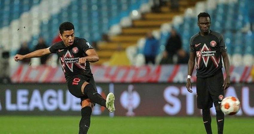 Neden apar topar yollandıkları belli oldu! 3 gün kala Galatasaray'dan 2 flaş transfer