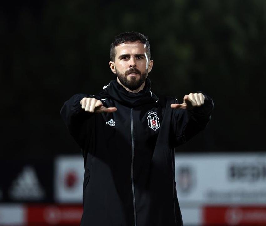 'Yemin ederim bizim transfer listemizde yok' demişti! Gerçek ortaya çıktı! Barcelona'dan G.Saray'a geliyor