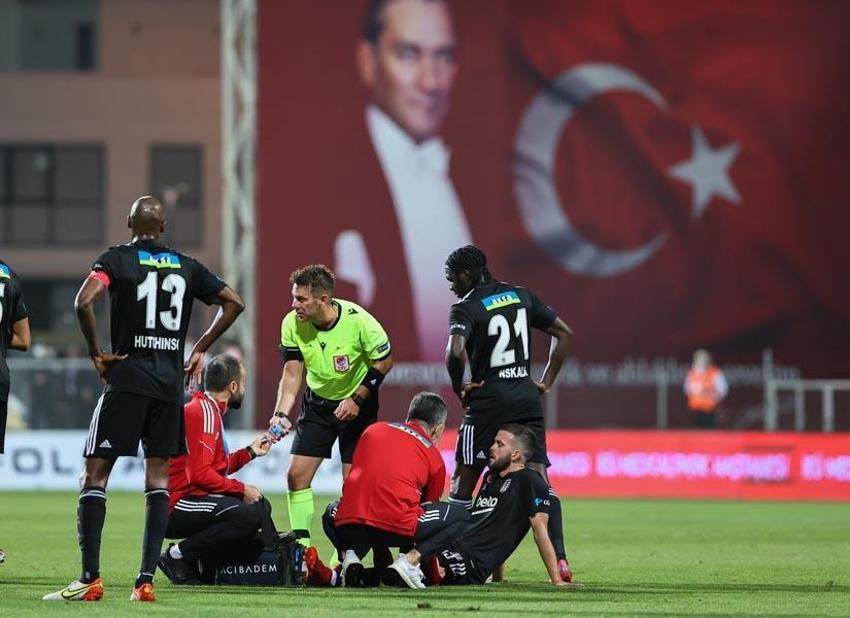 'Yemin ederim bizim transfer listemizde yok' demişti! Gerçek ortaya çıktı! Barcelona'dan G.Saray'a geliyor