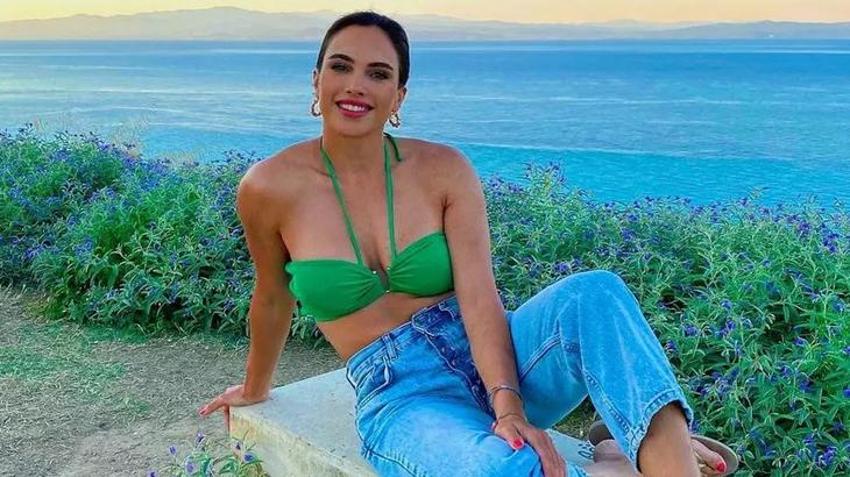 Survivor Birsen Bekgöz pozlarıyla dikkat çekti! 'Mankenlere taş çıkarır'