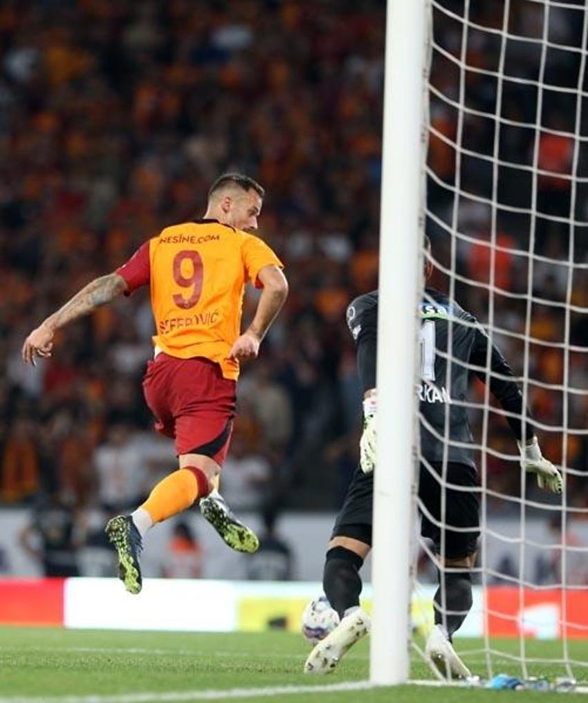 Flaş Seferovic gelişmesi! 5 futbolcuya bomba sözler: Sizin yüzünüzden atamıyor...