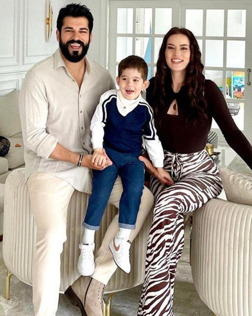 Sabaha karşı şaşkın yüz emojili paylaşım! Fahriye Evcen meyve aşerdi