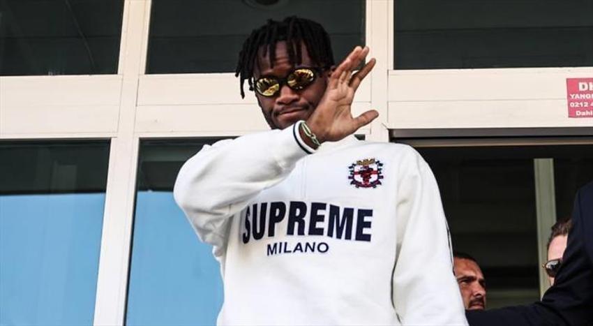 Fenerbahçe'de taraftarları isyan ettiren ayrılık! Batshuayi gelince eşyalarını topladı