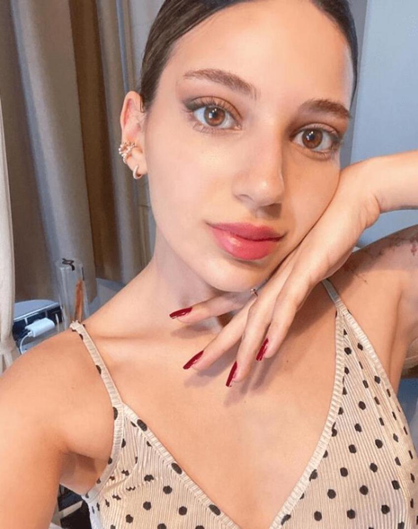 Lidya Özdemiroğlu'dan yaş açıklaması: Annemle babam arasında da 31 yaş fark vardı