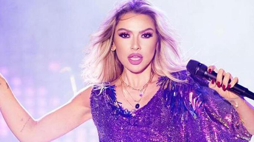 Hadise sahnede gözyaşlarına boğuldu!