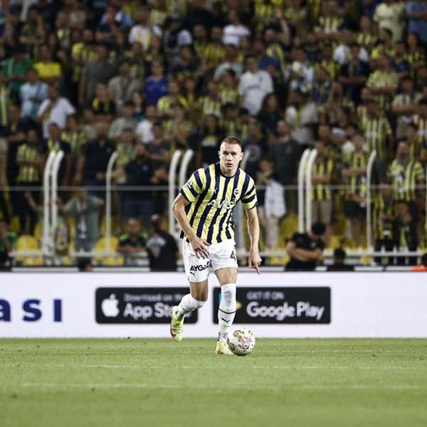 Kim Min Jae'nin yerine stoper aldı yeni transfer iki maçta yuhalandı!