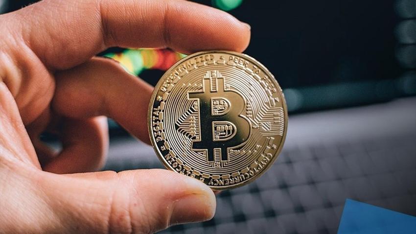 Kripto paralar 'pul' oldu! Uzmanlar, Bitcoin'de yatırımcıları bir tehlikeye karşı uyardı