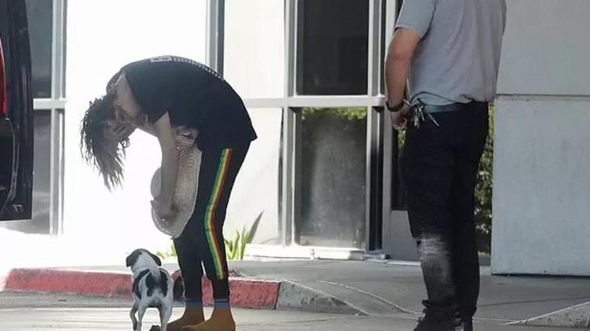 Dünyaca ünlü oyuncu Cara Delevingne'nin korkutan durumu! Akıllara Amy Winehouse geldi
