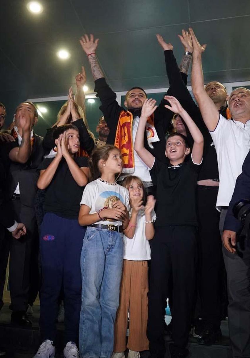 Mauro Icardi'nin Galatasaray'a transfer olması dünya basınında geniş yer buldu: Büyük çılgınlık!